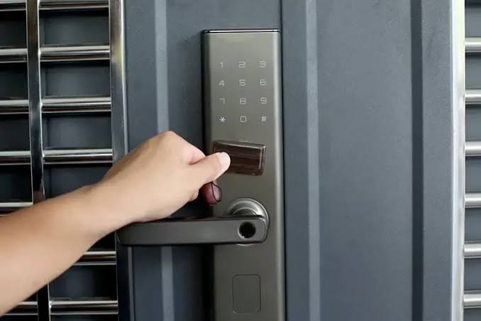 Keypad smart lock installed on the front door of a home in Edmond, Oklahoma